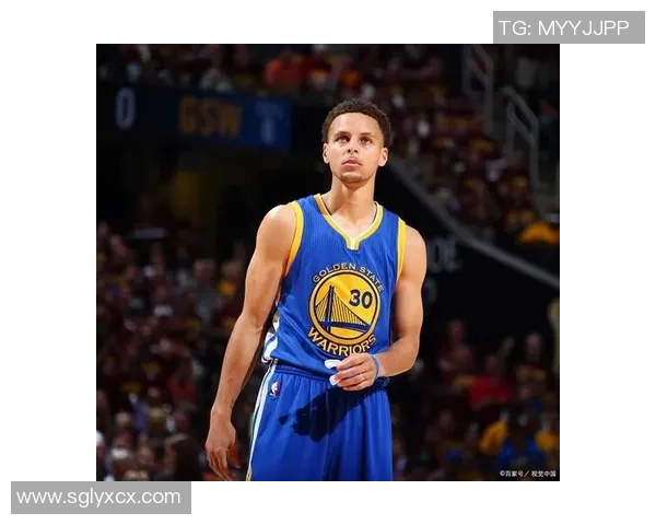 贝尔格与班菲尔德激战正酣谁能在这场对决中笑到最后